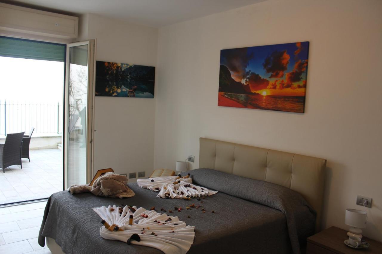 Appartement Romantic Dream On The Lake à Lezzeno Extérieur photo